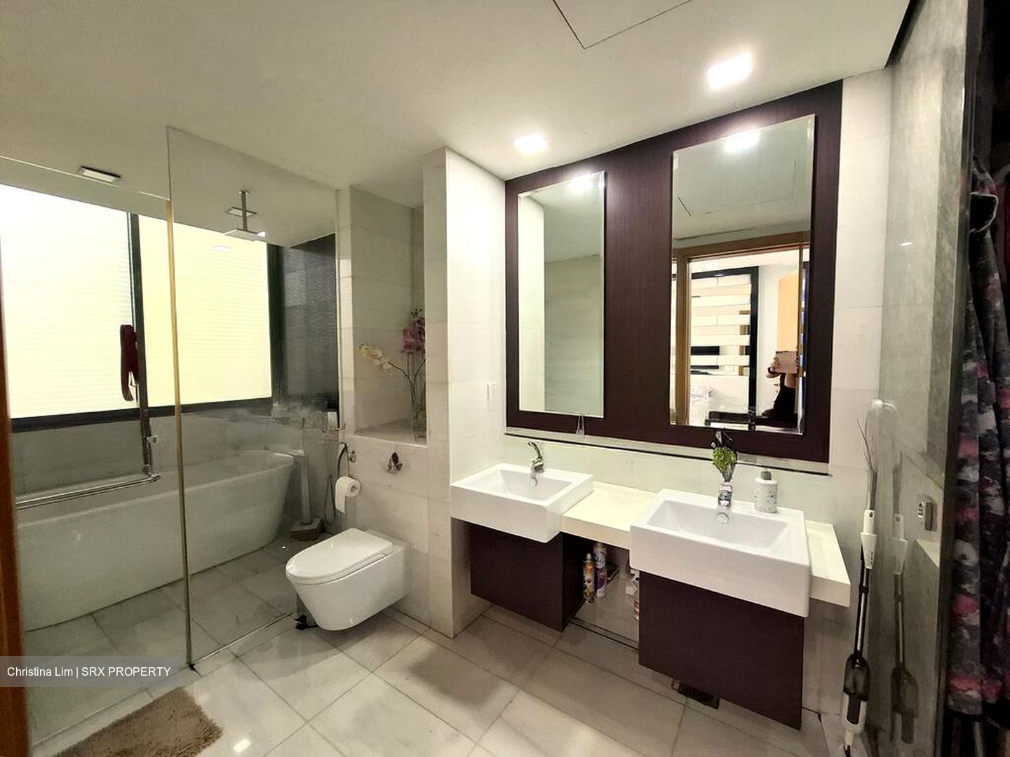 Hillcrest Villa (D11), Terrace #517511881